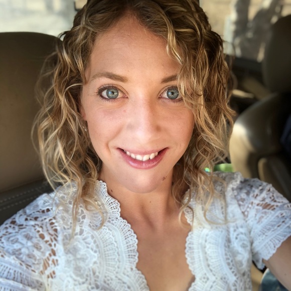 Meet your Posher, Myrriah - Picture 1 of 1